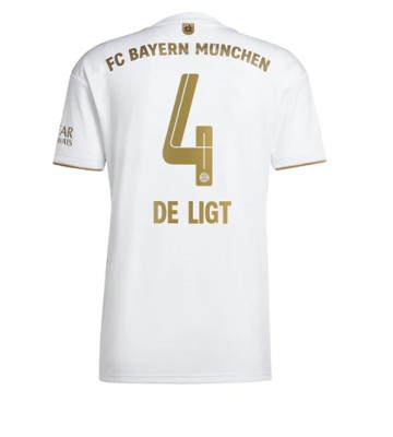 Bayern Munich Matthijs de Ligt #4 Bortedrakt 2022-23 Kortermet